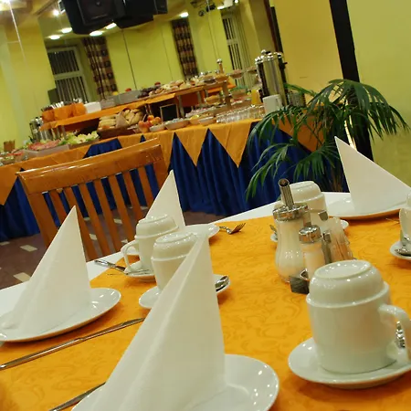Hotel Henrietta-2